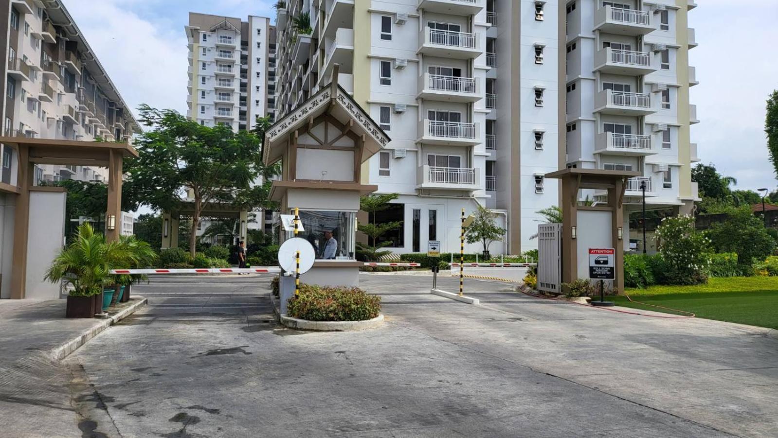 The Atherton- Spacious Modern Condo Unit In Paranaque Near The Airport, Makati, Bgc And Highways Paranaque City Luaran gambar