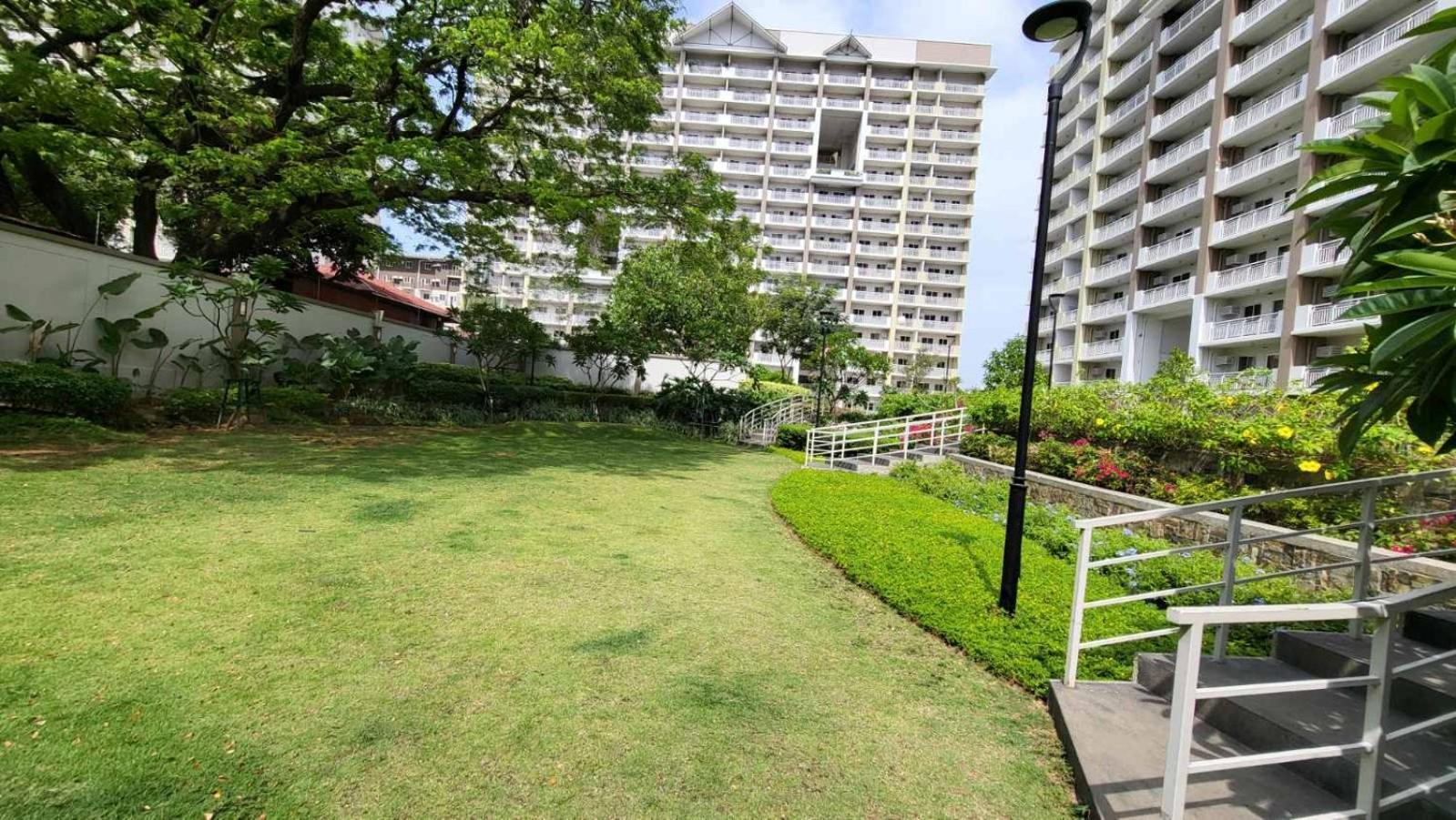 The Atherton- Spacious Modern Condo Unit In Paranaque Near The Airport, Makati, Bgc And Highways Paranaque City Luaran gambar